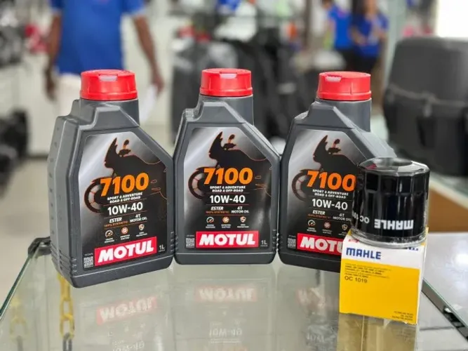 Kit Óleo Motul 7100 10w40 Sintético 3 Litros + 1 Filtro de óleo Mahle Suzuki/Yamaha/triump