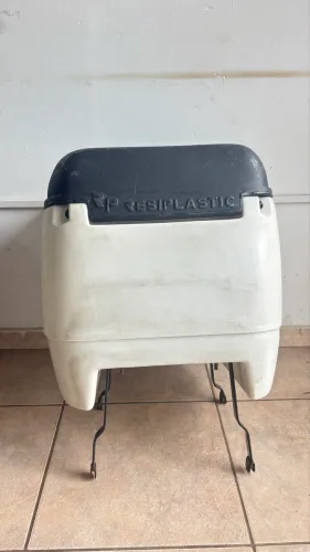 Baú de moto GRANDE 90 Lt+ SUPORTE incluso ? ideal para delivery ou uso urbano (Goiânia)