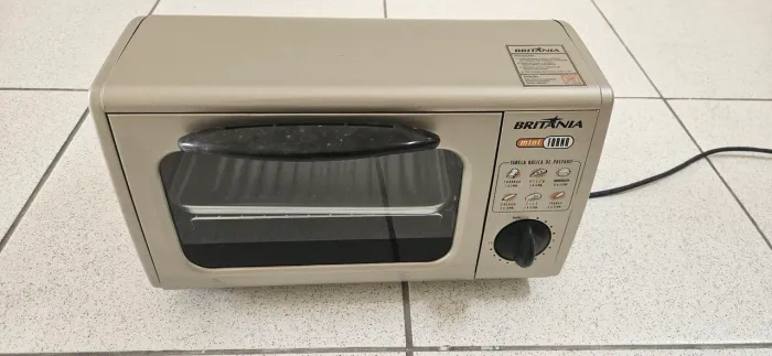 Mini forno Eletrico Britânia 