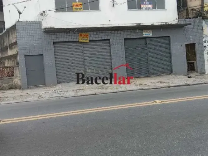 Loja - / Comercial / Pilares