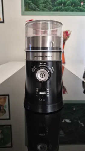 Moedor de café elétrico 110v