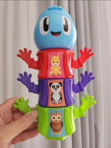 boneco de bloco de montar vai todos que está na foto