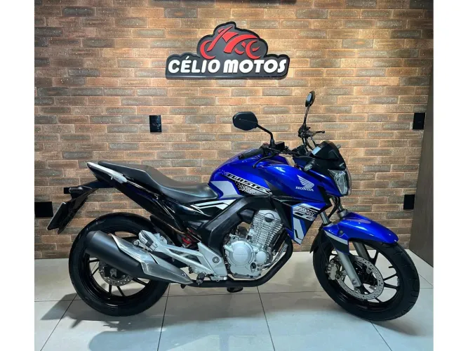 HONDA CB 250F TWISTER 2021