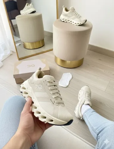 Tênis On Cloud Atacado