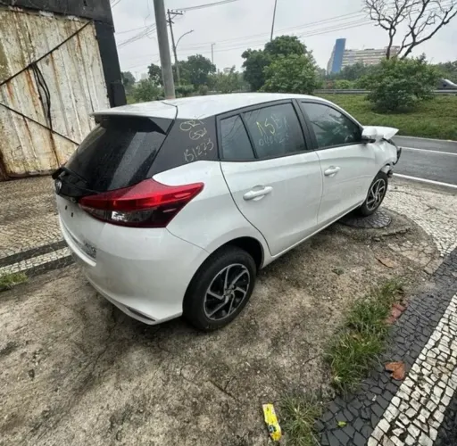 SUCATA DE YARIS 2023 1.5 DISPONÍVEL!!