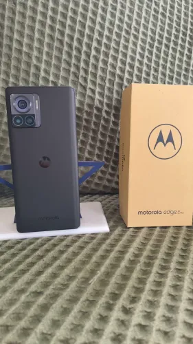 Motorola Edge 30 ultra