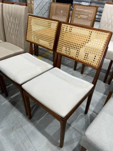 Cadeira com Tela de Rattan (Cada)