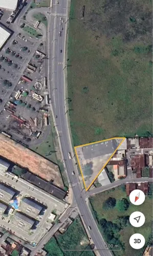 Alugo galpão comercial em frente ao shopping pátio. 