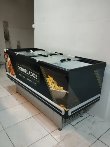 Expositor Ilha de congelados Gelopar 1,90m Nova