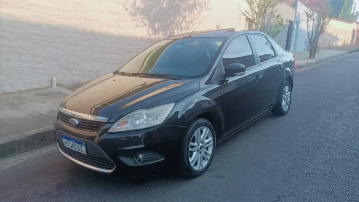 Ford Focus Ghia Sed. 2.0 16v/2.0 16V Flex AUT 2010