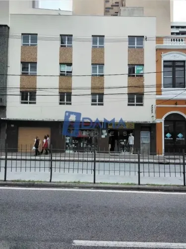 Kitinet com 1 quarto para alugar por R$ 800.00, 30.00 m2 - CENTRO - CURITIBA/PR