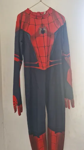 Fantasia infantil - homem aranha