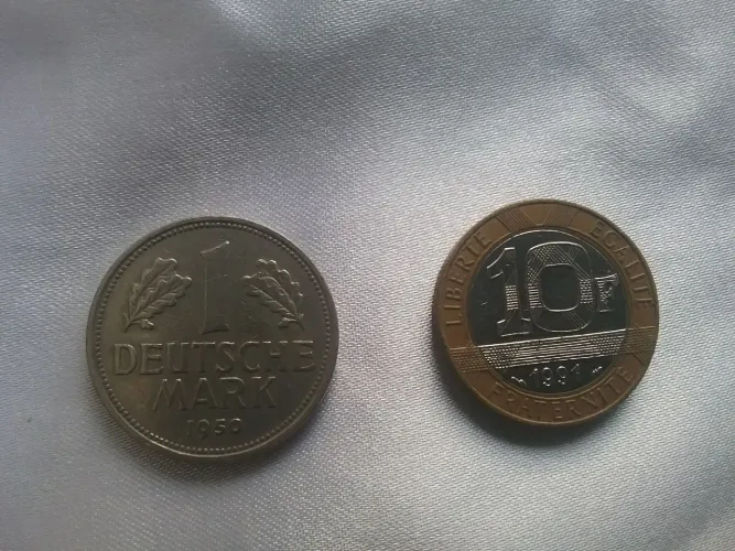 Moedas antigas - Alemanha e França