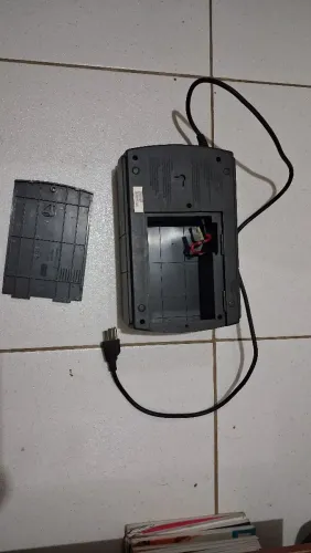 Nobreak APC Back-UPS ES 500.