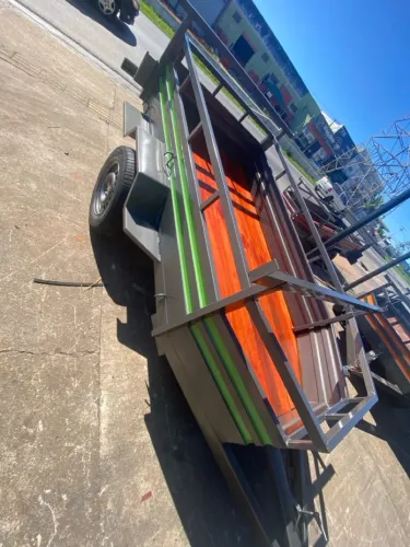 Carreta/Reboque para transporte de cargas