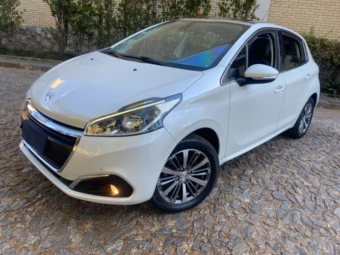 Peugeot 208 Griffe 1.6 Flex 16V 5P Aut. 2017