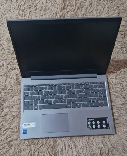 Vendo Notebook Lenovo IdeaPad S145