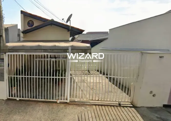 Imóvel com 2 Casas Independentes Ótima Opção para Moradia ou Investimento