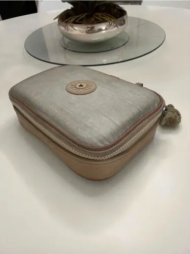 Estojo escolar Kipling Dourado - Original