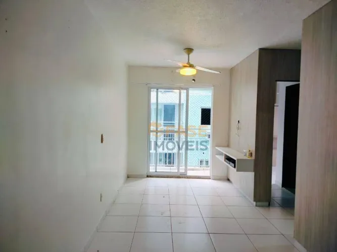 Apartamento com 2 dormitórios para alugar, 48 m² por R$ 2.000,00/mês - Condomínio Bosque V