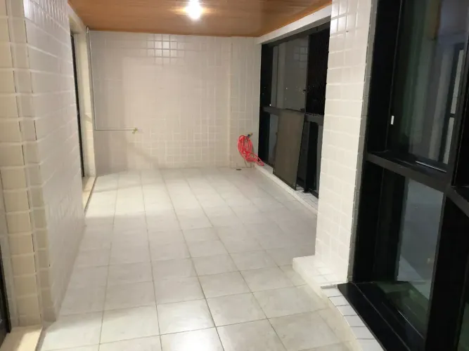 Imóvel para aluguel possui 160 metros quadrados com 4 quartos em Jardim Morumbi - São Paul