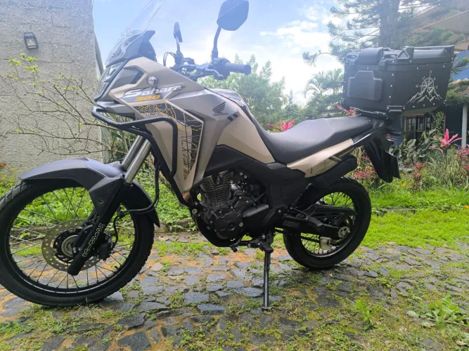 SAHARA 300 ADVENTURE ANO 2025 NA GARANTIA