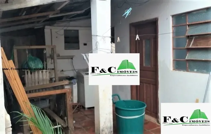 Casa para Locação em Limeira, Centro, 3 dormitórios, 1 suíte, 2 banheiros, 3 vagas
