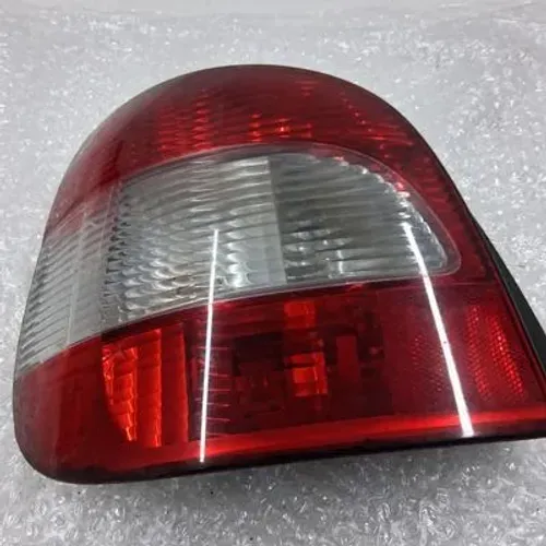 FAROL RENAULT SCENIC ORIGINAL ESQUERDO- ITAPETININGA