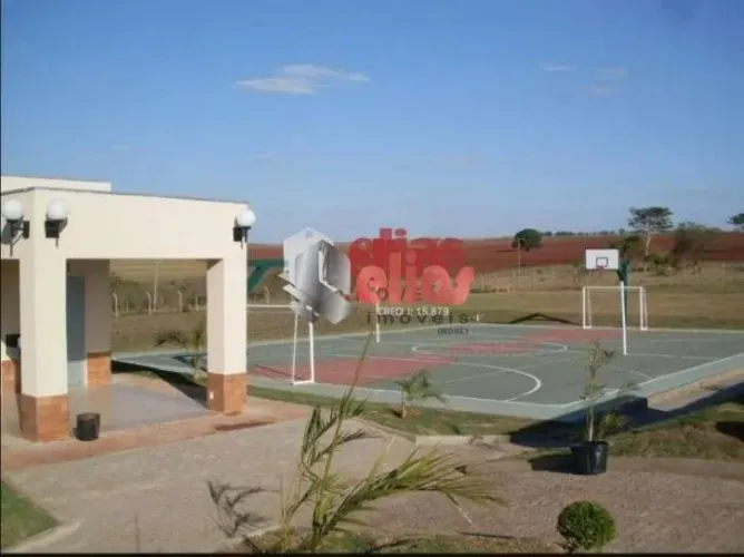 Terreno para venda com 800 m² em Centro, Iacanga - SP
