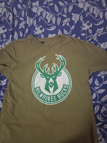 Camiseta Milwaukee Bucks