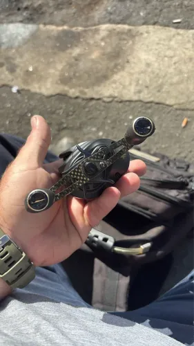 Carretilha Albatroz Fishing Aquila Duo Carbono