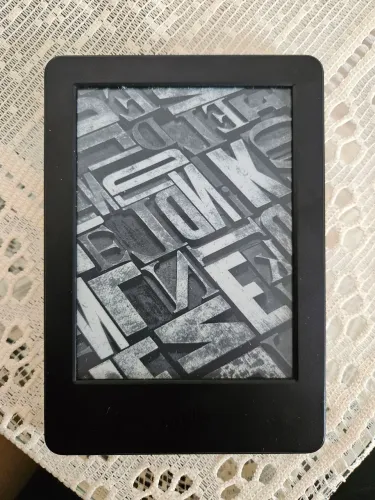 Kindle 7a geração com capinha