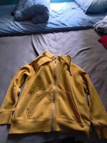 Casaco moletom amarelo tamanho m