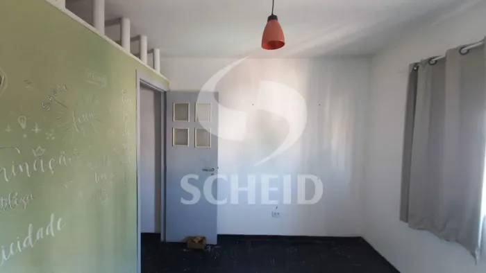 Sobreloja comercial. Bem localizado.