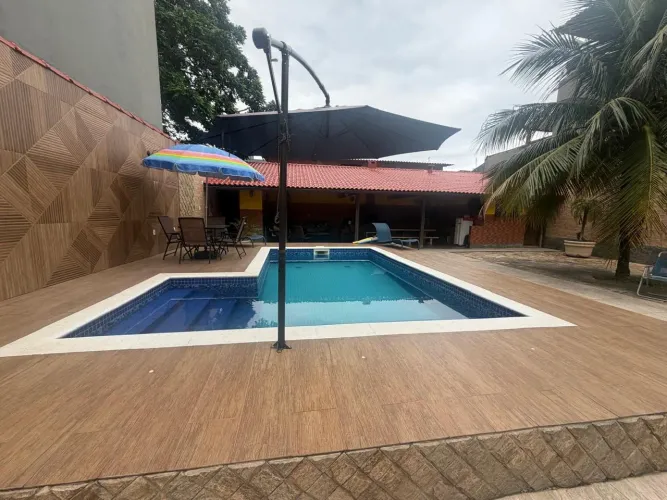 IMÓVEL LINEAR COM PISCINA A VENDA EM MURIQUI 
