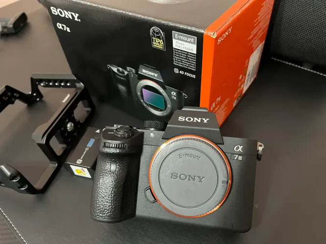 Sony A7iii (90mil clicks) 