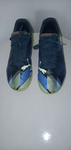 Chuteira ( Tenis) Puma futsal ( modelo: Future 7 Play IT BDP) original.Tam.35br./ Usada.