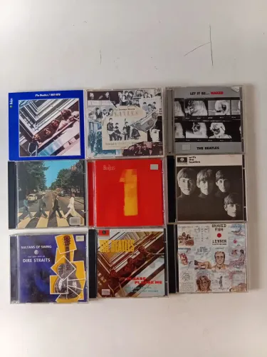 Lote de cds originais e importados dos  Beatles