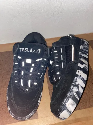 Tenis Coil Tesla Original com Caixa (36)