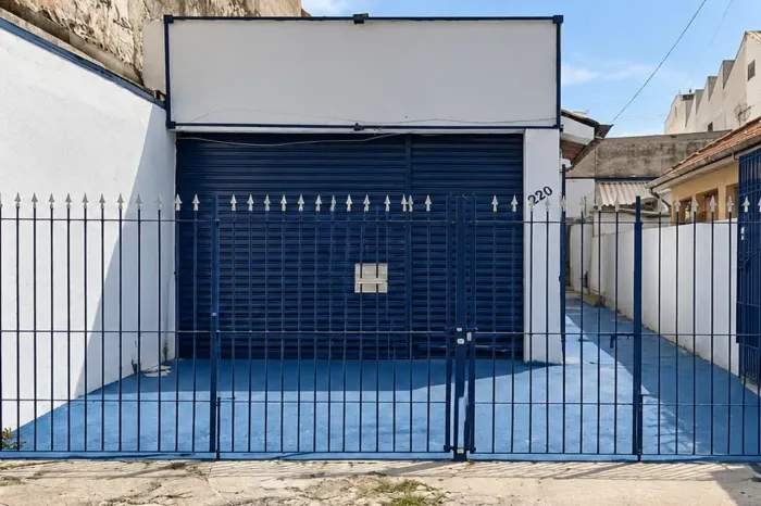 Loja na Rua Conselheiro Olegário, 220 220 m²