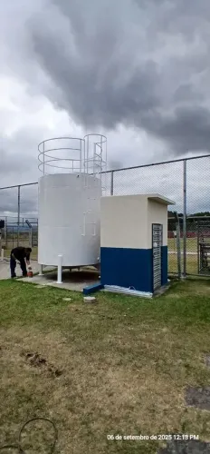 Caixa d'água reservatório metalico de pé