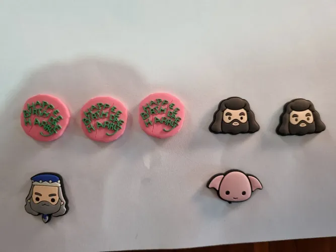 Lote de pins da coleção Harry Potter Cacau Show