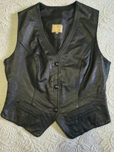 colete de couro feminino