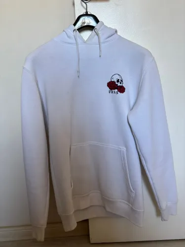 Moletom Vans Branco Original com Capuz e Estampa Caveira e Rosas