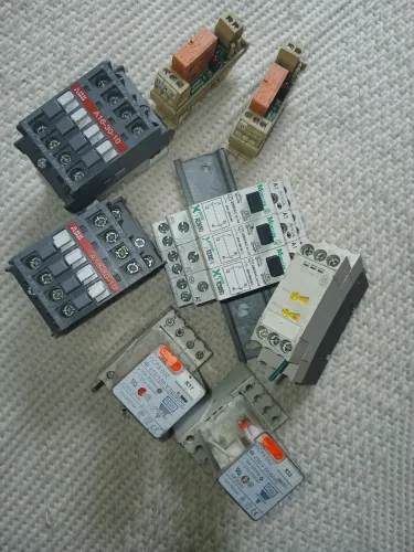 CONTATORAS -ABB-220V-30A