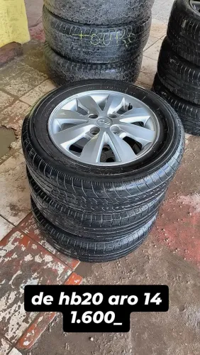 aro 14 4x100 pneus dois bons dois meia vida 