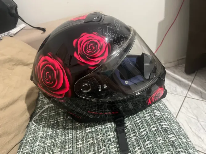Capacete Axxis Eagle Lady 55/56 com Viseira Fumê
