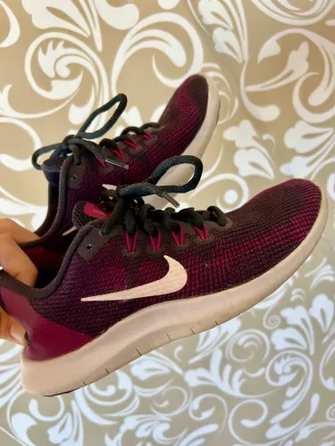 Tênis Nike Flex RN 2028 TAM 34