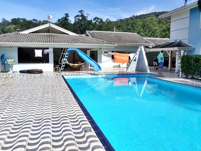 Condomínio com 6 quartos à venda em Jardim peri - SP