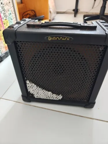 Ami baixo Giannini b20 usado